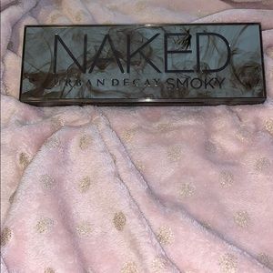 Urban decay naked Smokey eye pallet